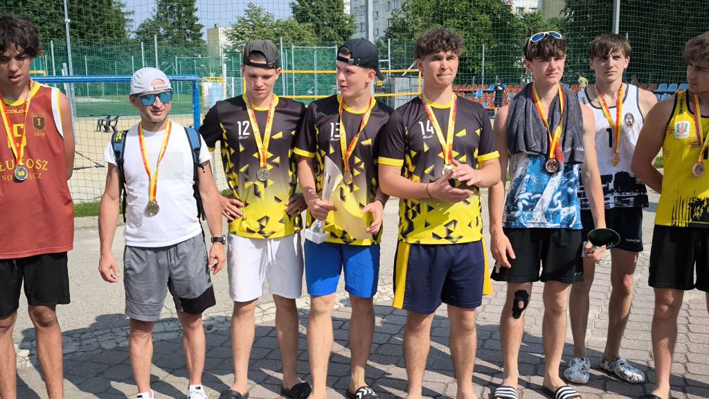 Ekonomik Mistrzem Województwa w siatkówce plażowej