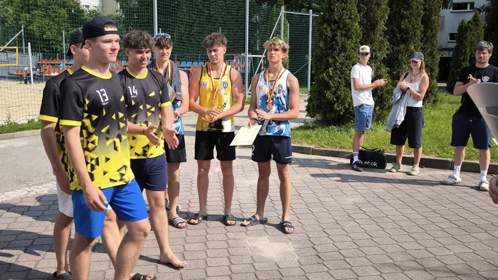 Ekonomik Mistrzem Województwa w siatkówce plażowej