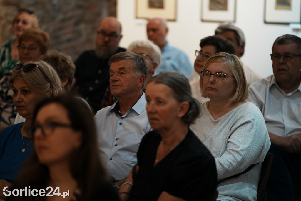 Koncert W Blasku Korony Króla w Dworze Karwacjanów