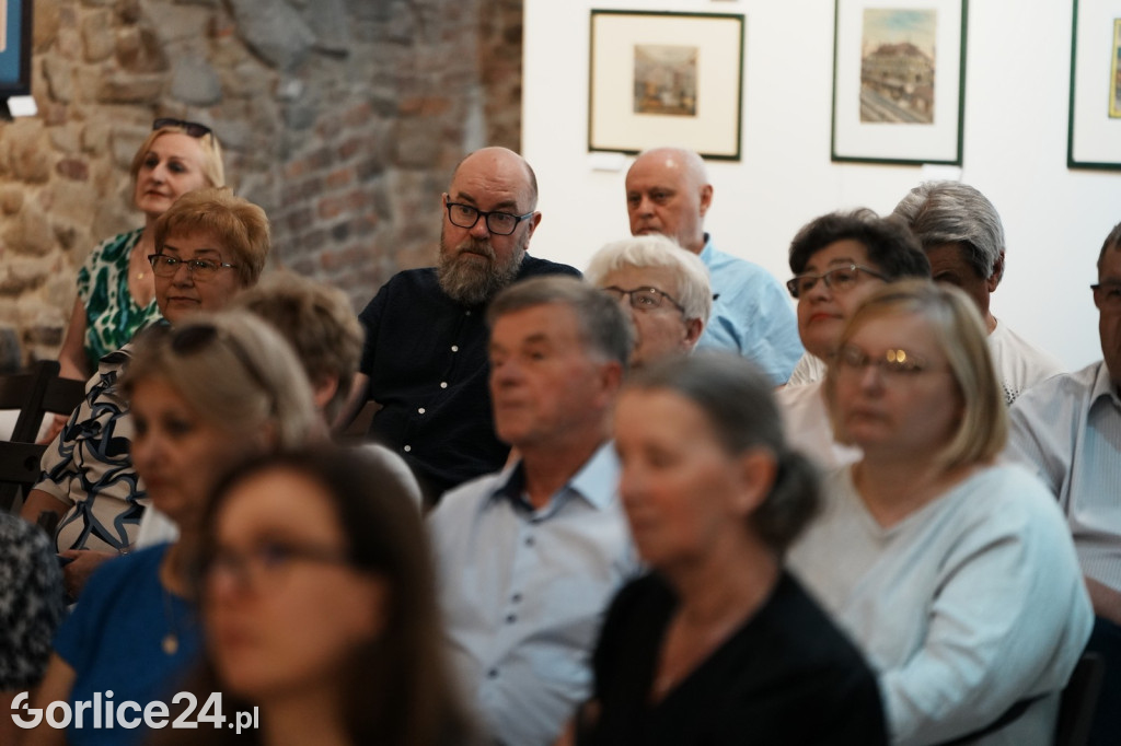 Koncert W Blasku Korony Króla w Dworze Karwacjanów