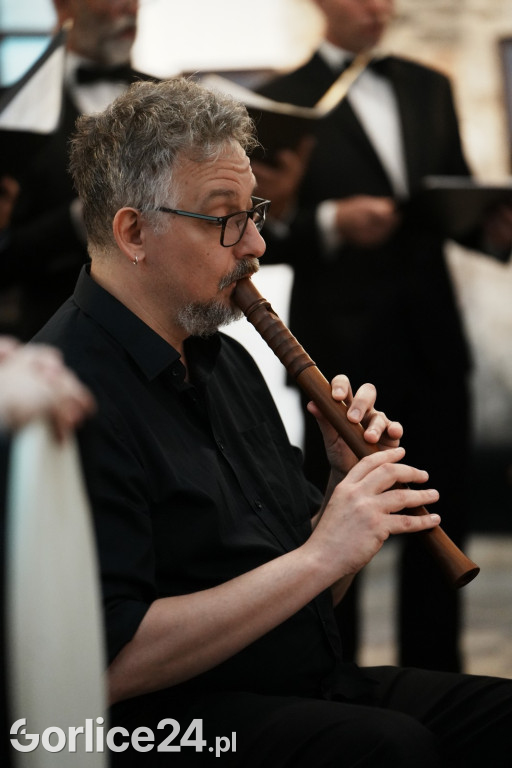 Koncert W Blasku Korony Króla w Dworze Karwacjanów