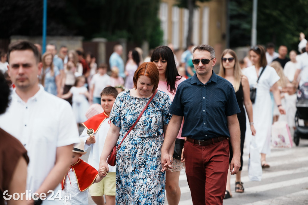 Boże Ciało 2025 w parafii pw. Św. Jadwigi Królowej