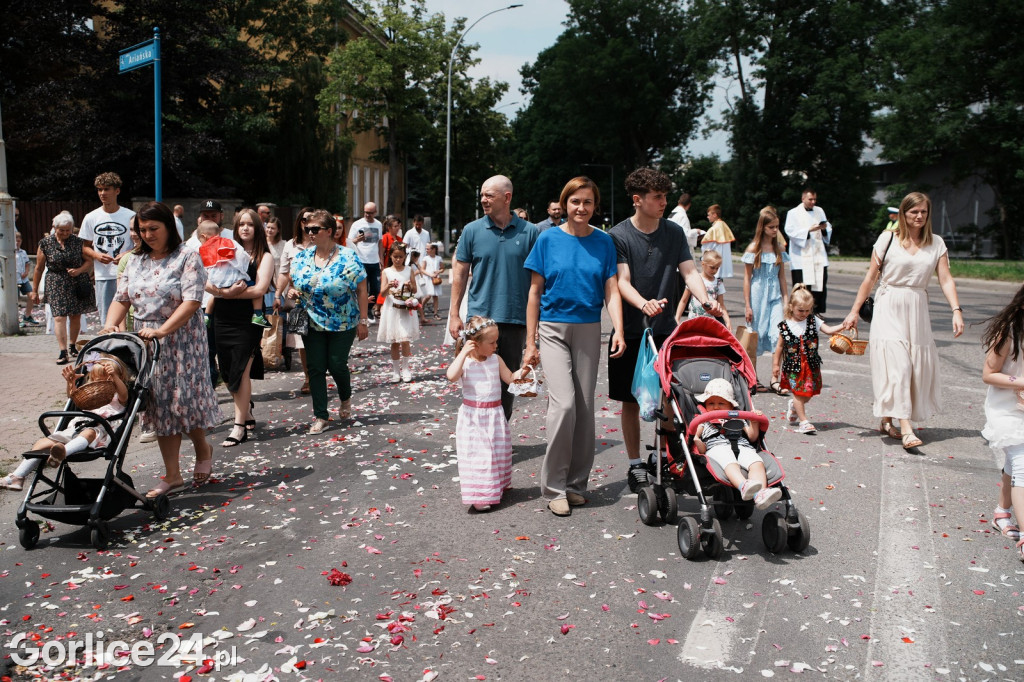 Boże Ciało 2025 w parafii pw. Św. Jadwigi Królowej