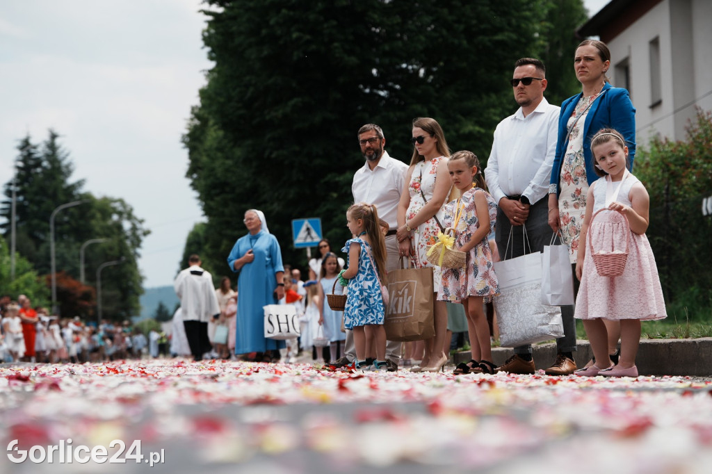 Boże Ciało 2025 w parafii pw. Św. Jadwigi Królowej
