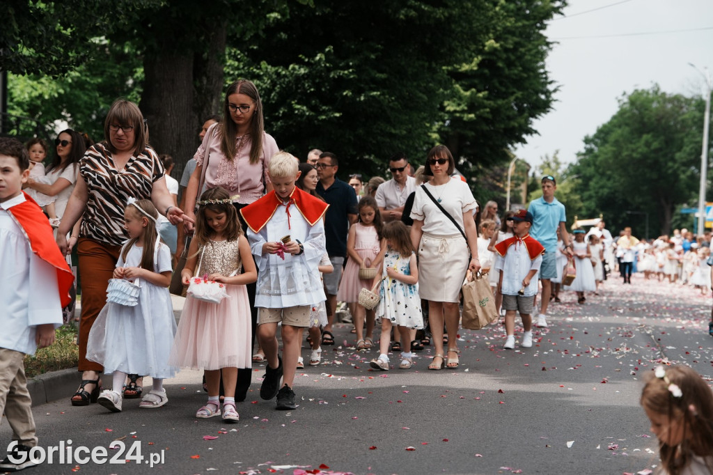 Boże Ciało 2025 w parafii pw. Św. Jadwigi Królowej