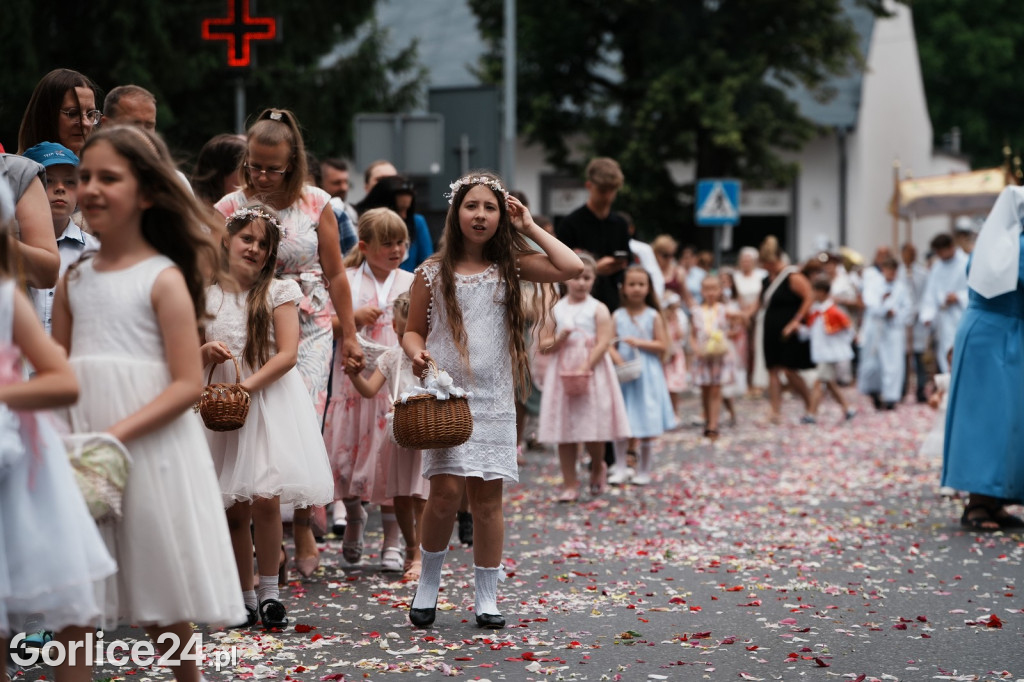 Boże Ciało 2025 w parafii pw. Św. Jadwigi Królowej