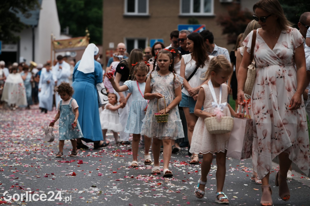 Boże Ciało 2025 w parafii pw. Św. Jadwigi Królowej