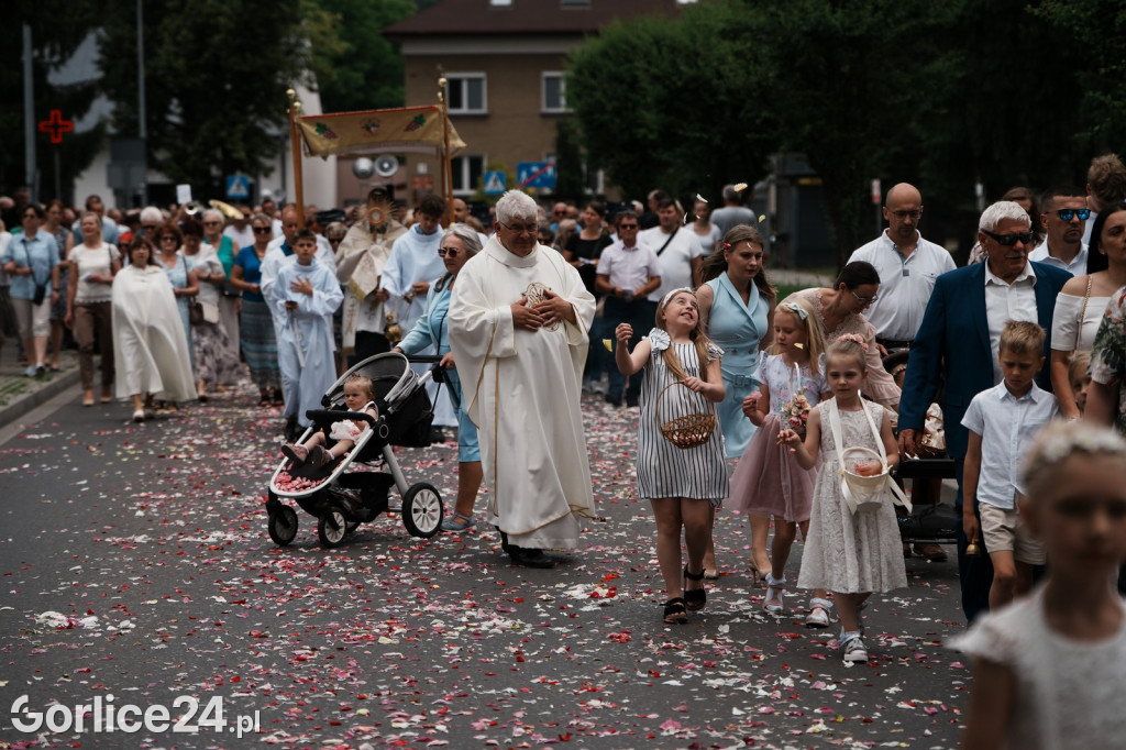 Boże Ciało 2025 w parafii pw. Św. Jadwigi Królowej