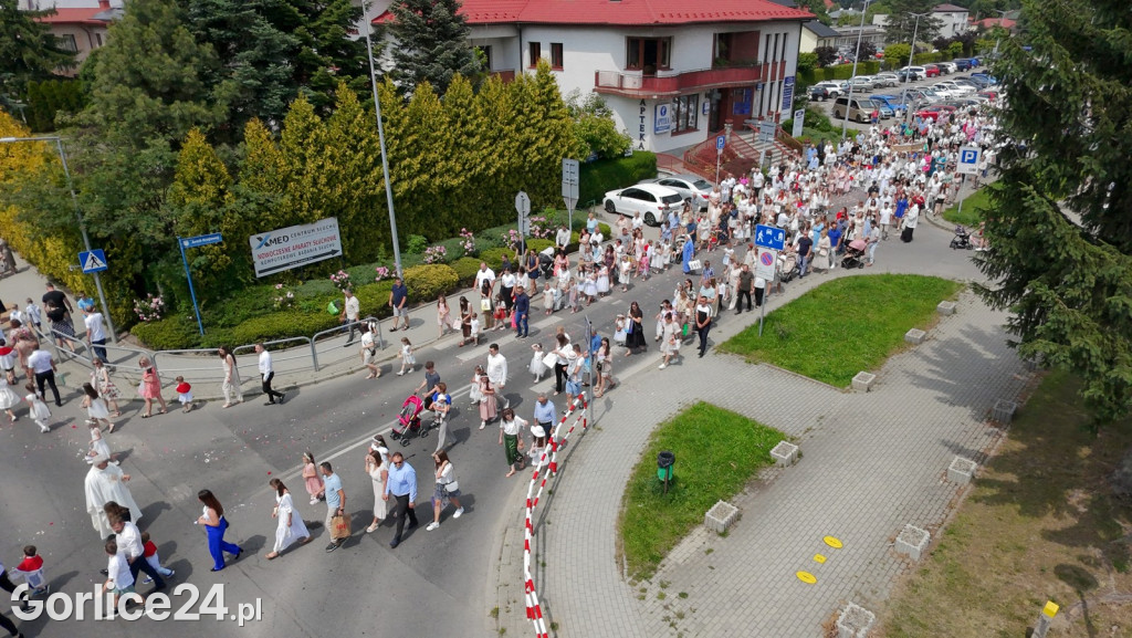 Boże Ciało 2025 w parafii pw. Św. Jadwigi Królowej