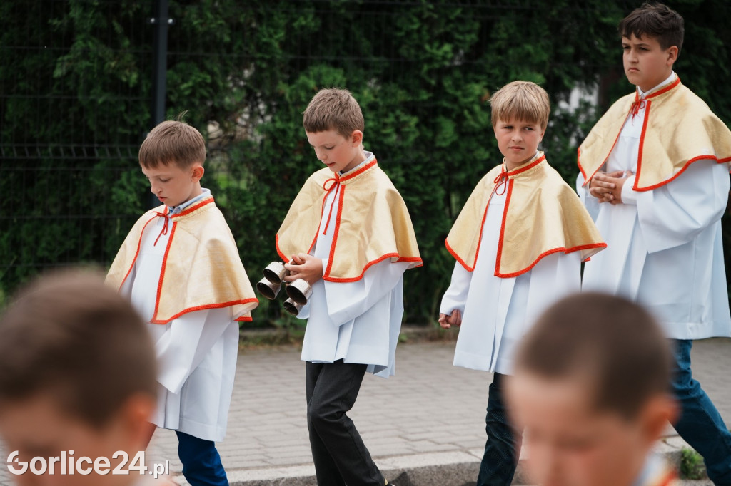 Boże Ciało 2025 w parafii pw. Św. Jadwigi Królowej