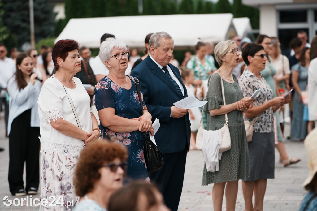 Boże Ciało 2025 w parafii pw. Św. Jadwigi Królowej