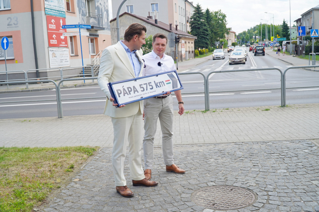 Pápa od 25 lat jest miastem partnerskim Gorlic