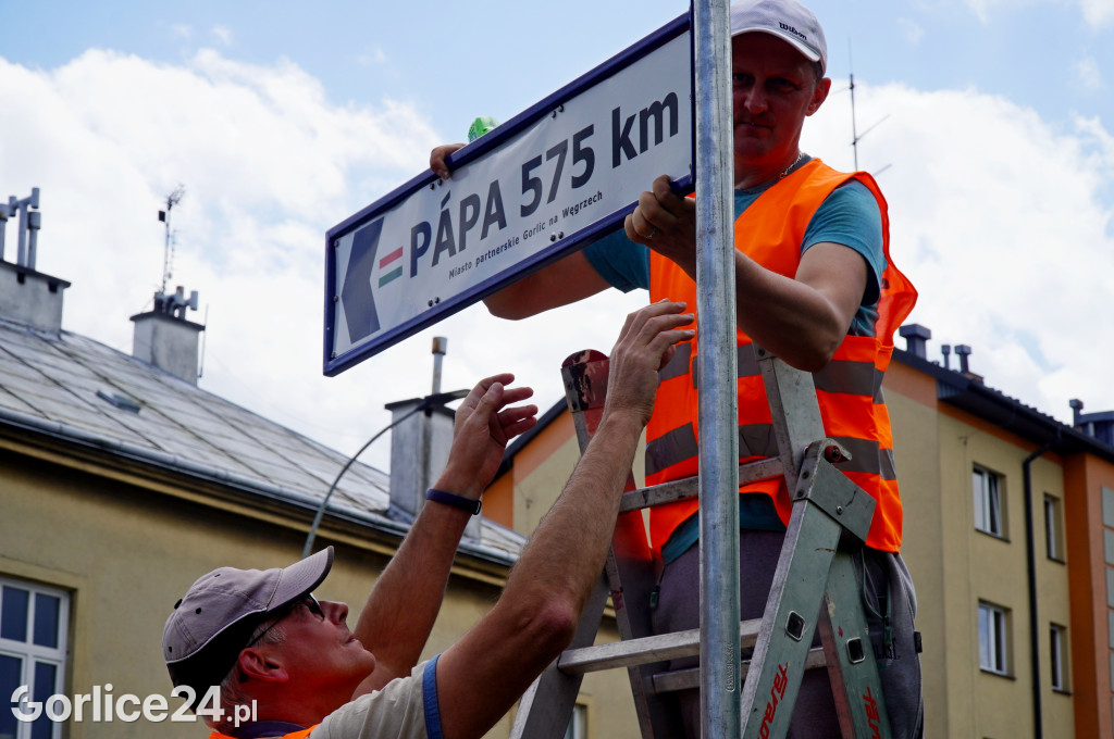 Pápa od 25 lat jest miastem partnerskim Gorlic
