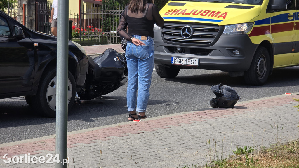 Zderzenie samochodu i motocykla na ul. Kościuszki