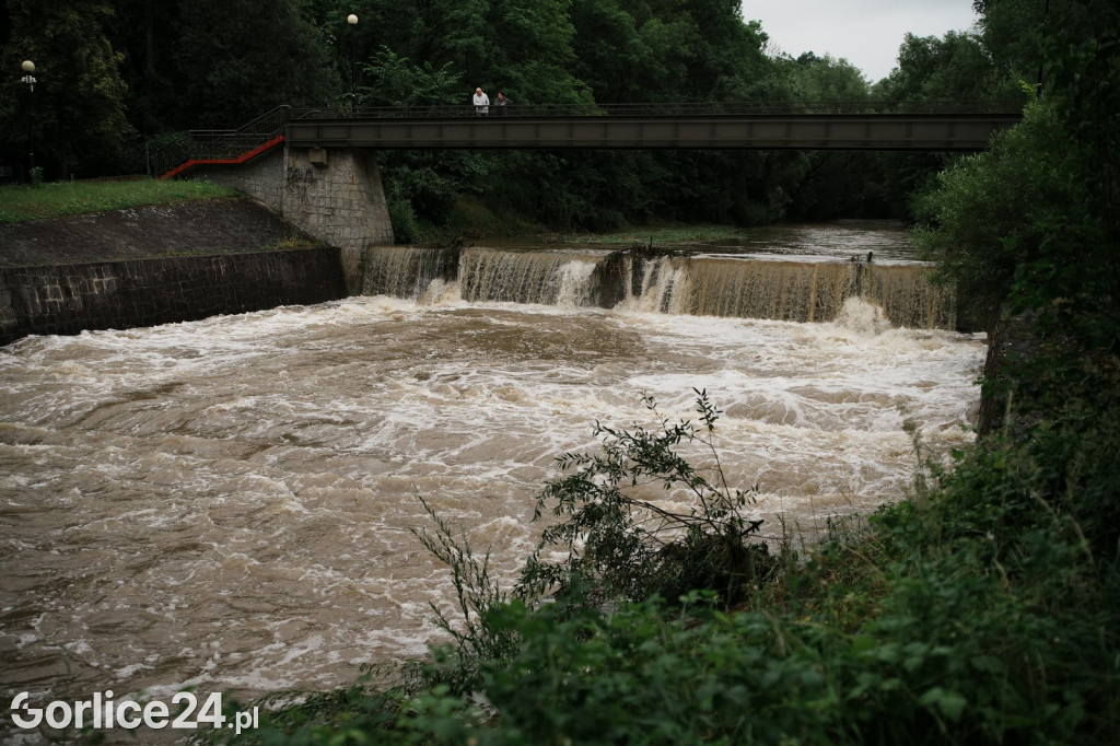 Zagrożenie powodziowe: Wojewoda w Gorlicach (09.07.)