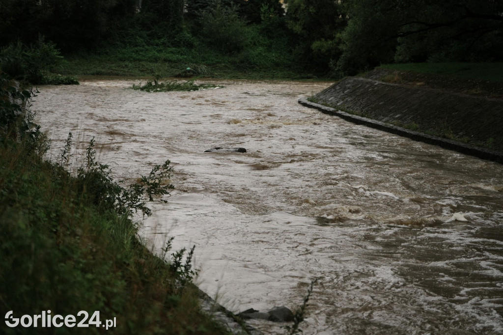 Zagrożenie powodziowe: Wojewoda w Gorlicach (09.07.)