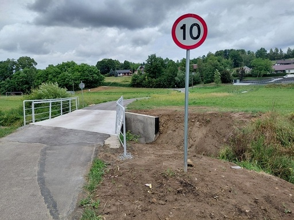 Ukończono remont mostu w ciągu drogi Gminnej w Racławicach