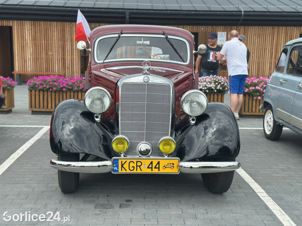 III Zlot Pojazdów Zabytkowych w Binarowej (13.07)