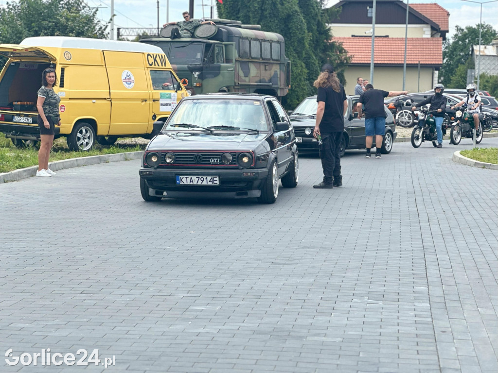 III Zlot Pojazdów Zabytkowych w Binarowej (13.07)