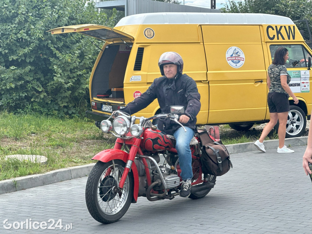 III Zlot Pojazdów Zabytkowych w Binarowej (13.07)
