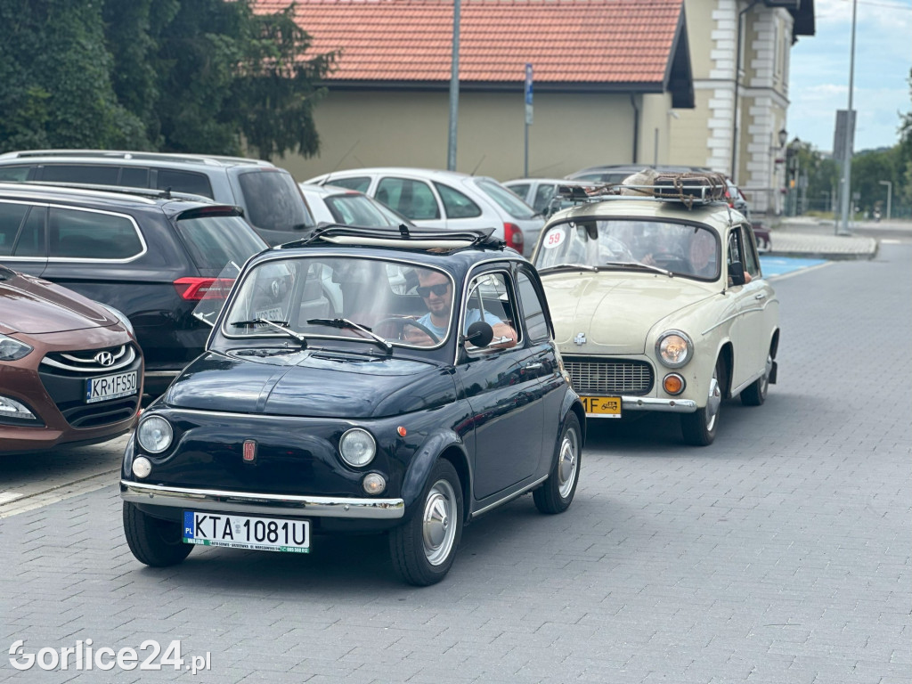 III Zlot Pojazdów Zabytkowych w Binarowej (13.07)