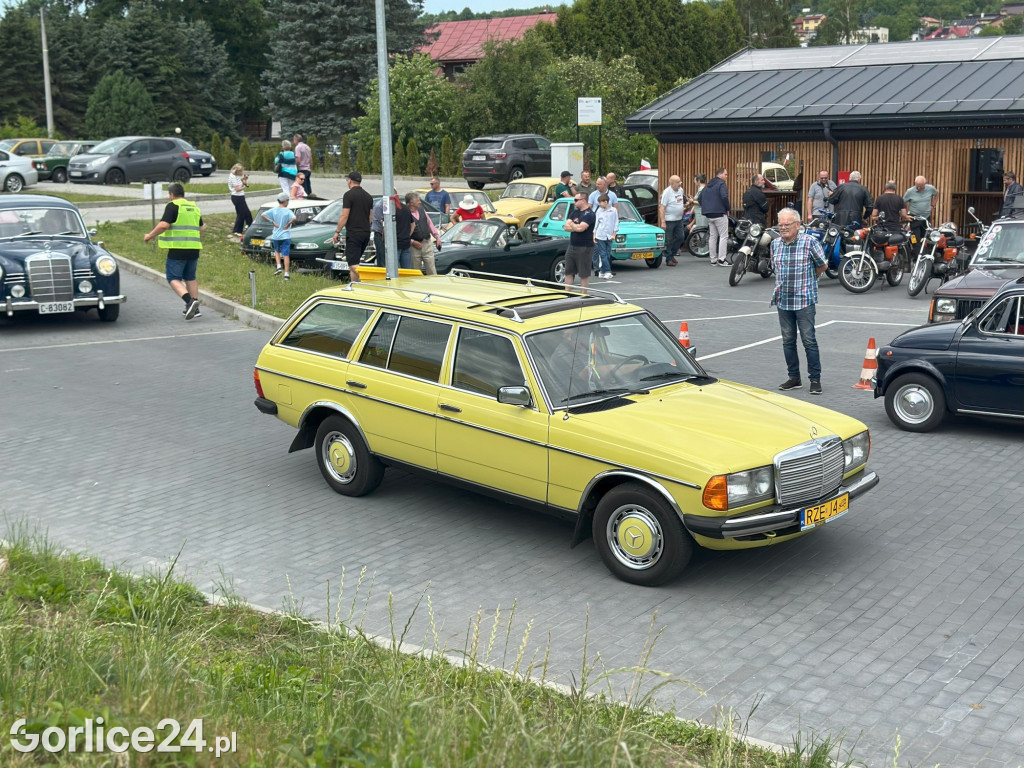 III Zlot Pojazdów Zabytkowych w Binarowej (13.07)