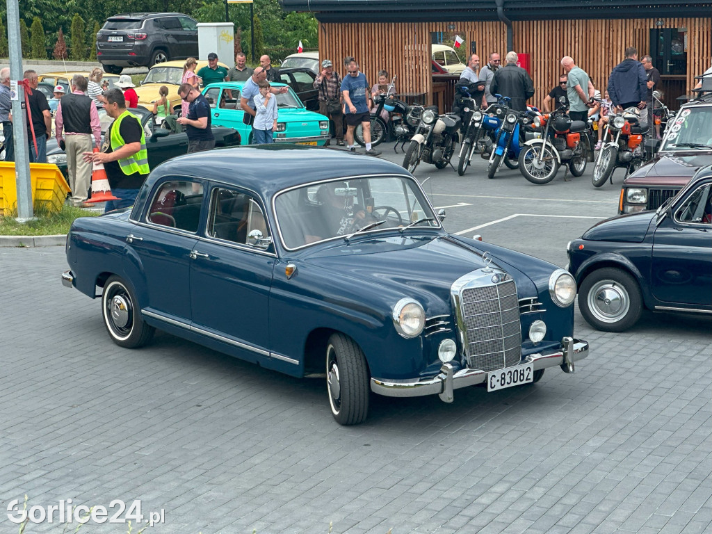 III Zlot Pojazdów Zabytkowych w Binarowej (13.07)