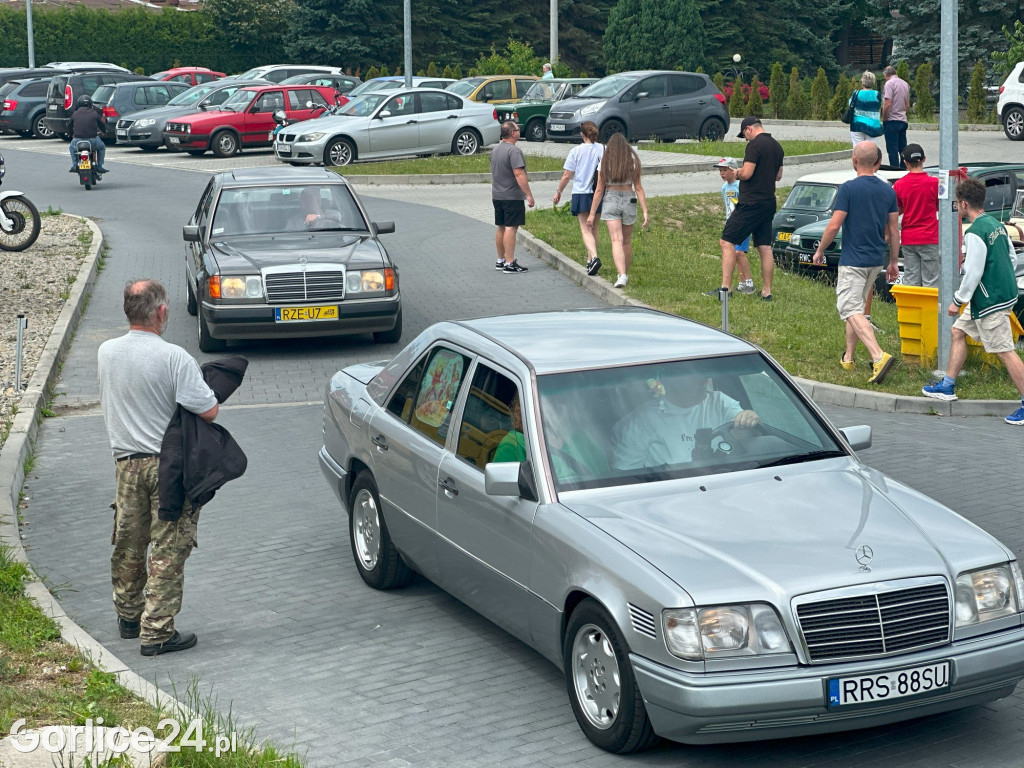 III Zlot Pojazdów Zabytkowych w Binarowej (13.07)