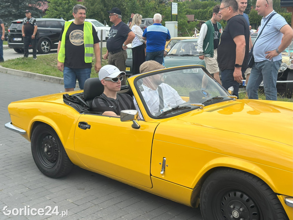 III Zlot Pojazdów Zabytkowych w Binarowej (13.07)
