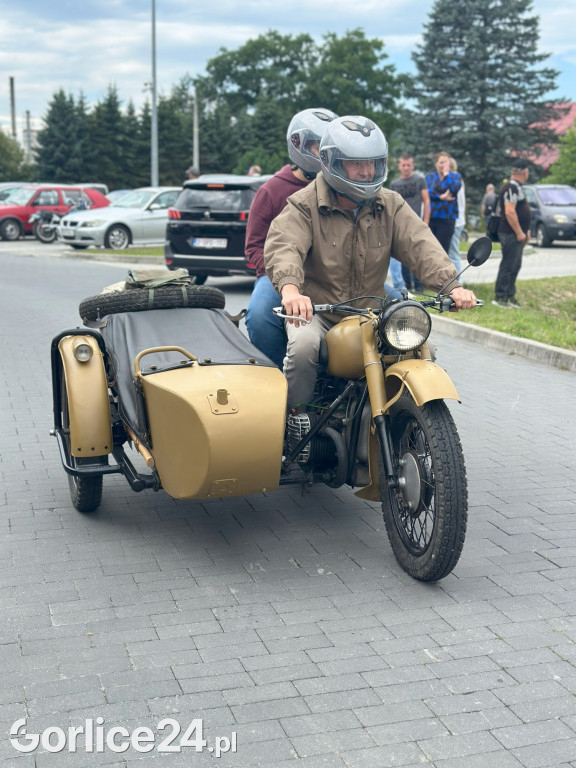 III Zlot Pojazdów Zabytkowych w Binarowej (13.07)