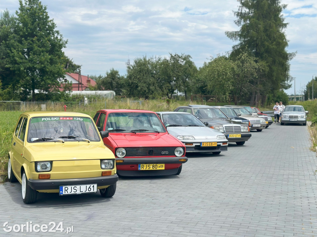 III Zlot Pojazdów Zabytkowych w Binarowej (13.07)