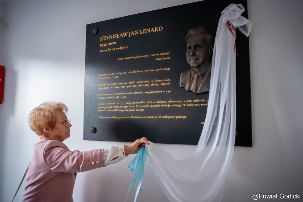 Uroczyste otwarcie ośrodka zdrowia w Moszczenicy