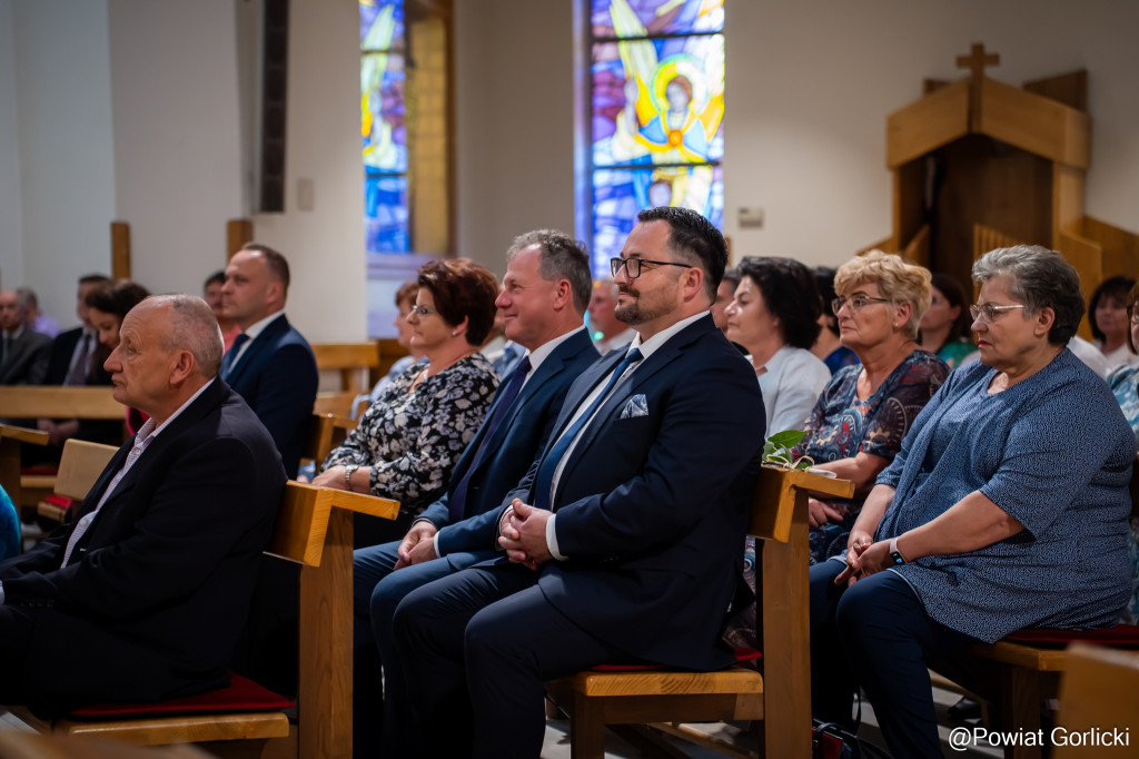 Uroczyste otwarcie ośrodka zdrowia w Moszczenicy