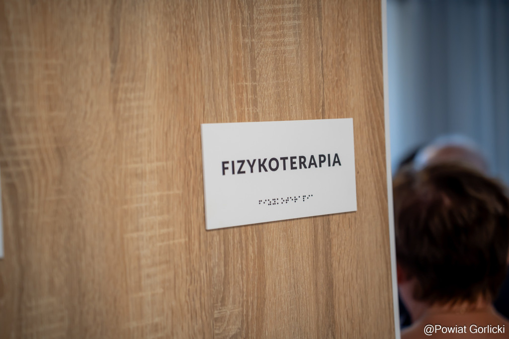 Uroczyste otwarcie ośrodka zdrowia w Moszczenicy