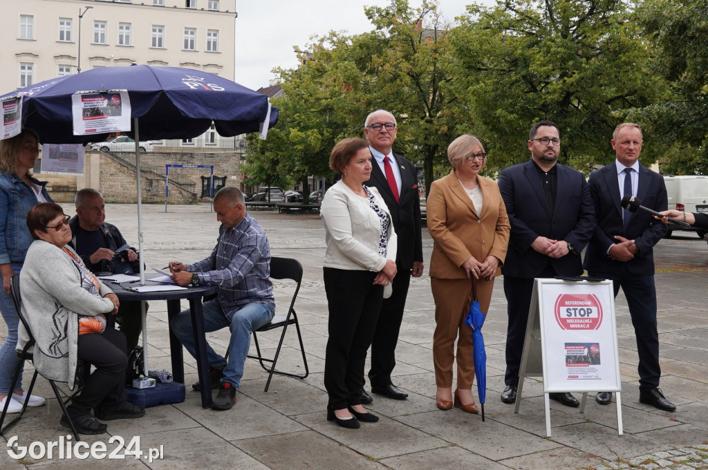 Briefing prasowy poseł Barbary Bartuś (17.07)