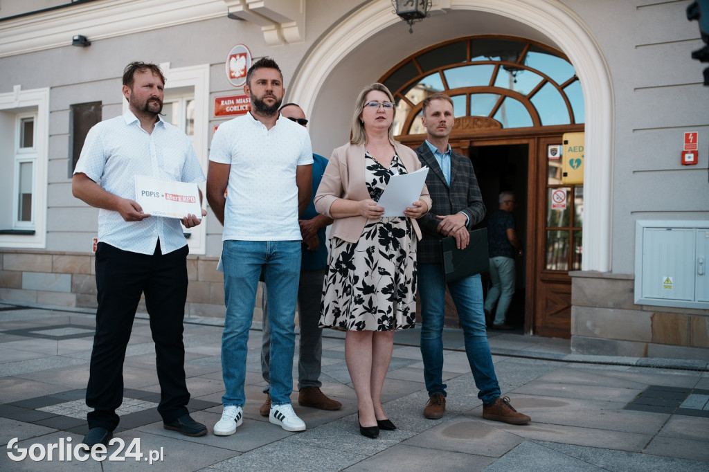 Briefing Prasowy Nowej Prawicy na gorlickim Rynku (11.08.)
