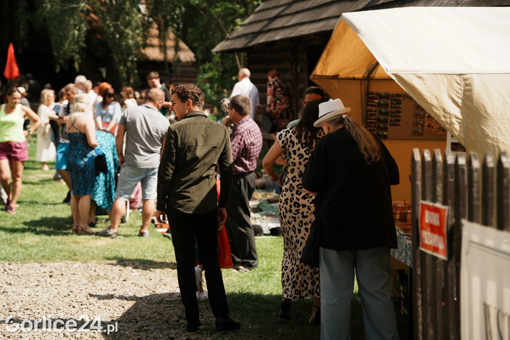 Pogórzańskie Targowisko Staroci w Skansenie (17.08.)