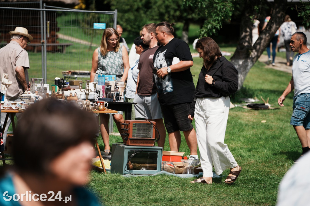 Pogórzańskie Targowisko Staroci w Skansenie (17.08.)