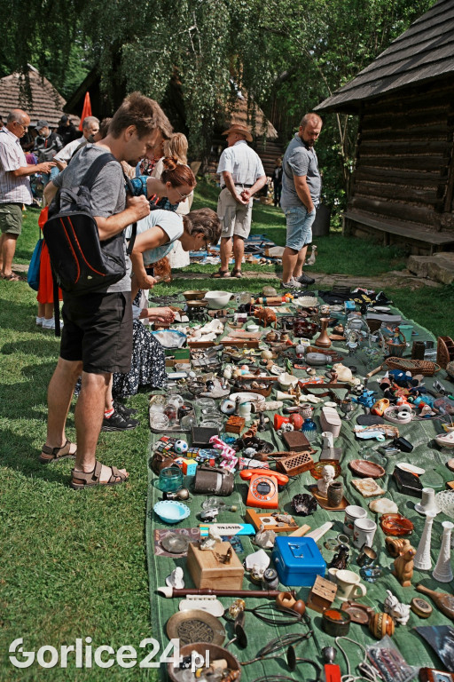 Pogórzańskie Targowisko Staroci w Skansenie (17.08.)