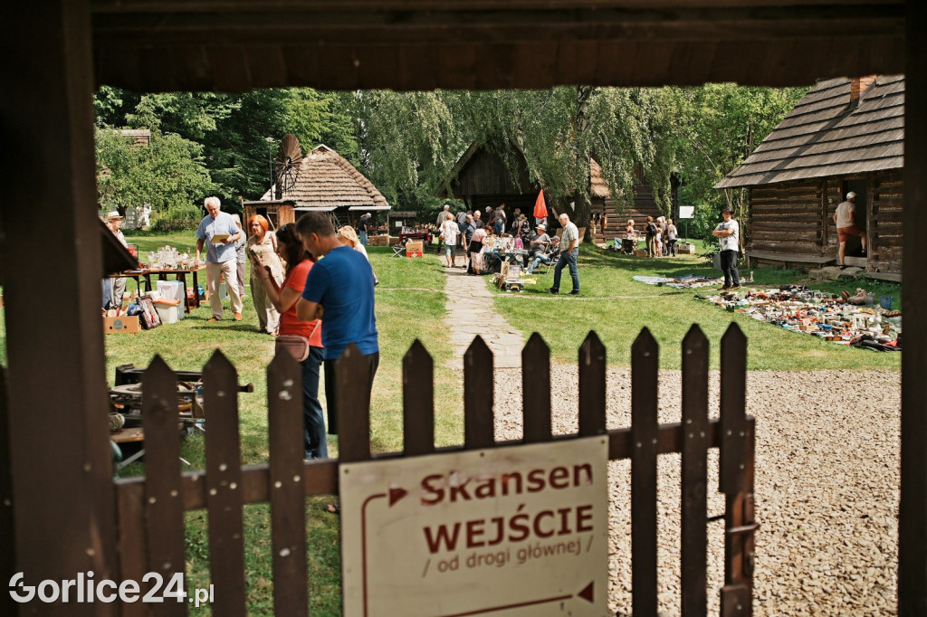 Pogórzańskie Targowisko Staroci w Skansenie (17.08.)