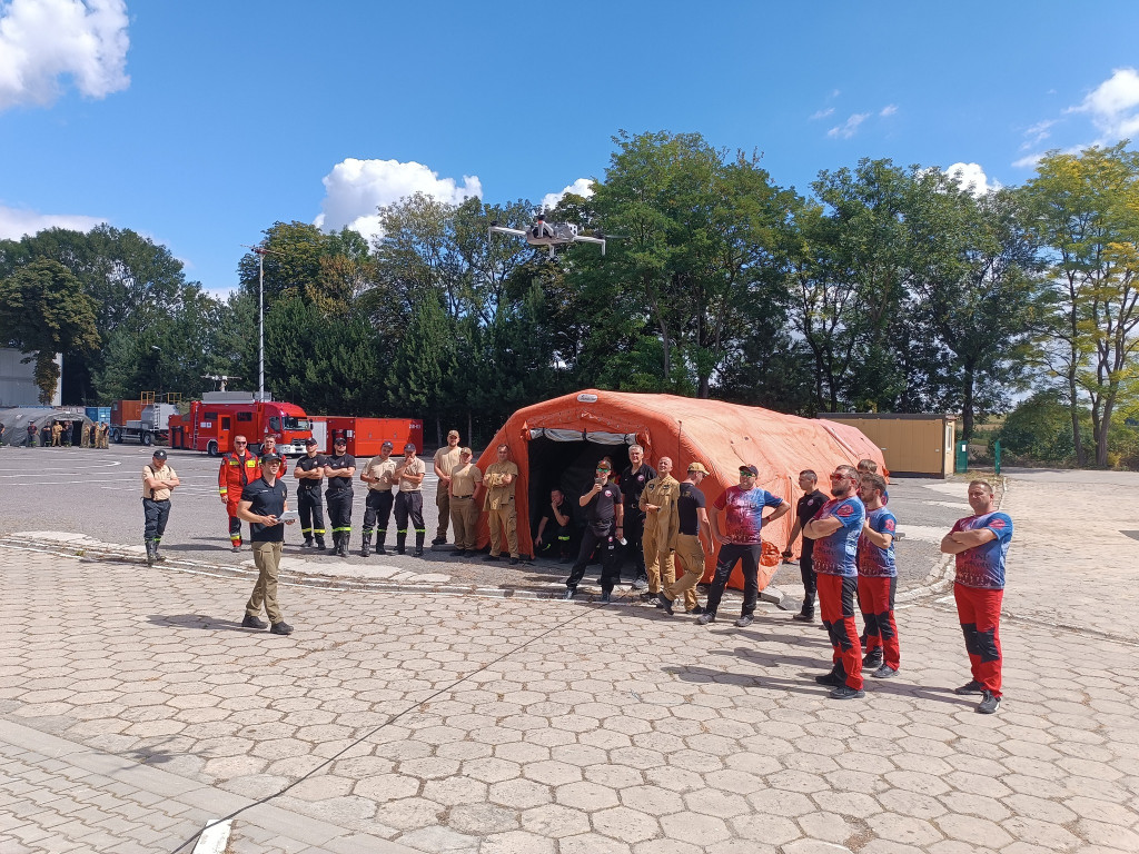 Warsztaty dronowe z udziałem OSP Moszczenica