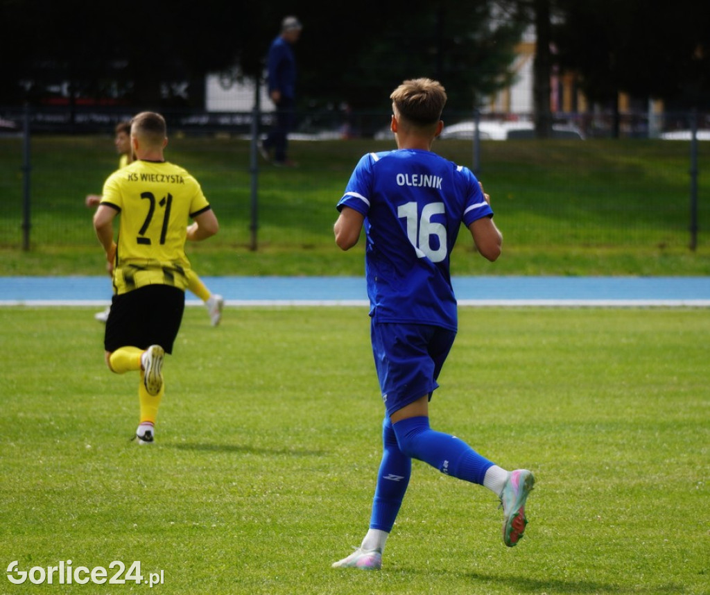 GKS GLINIK GORLICE - WIECZYSTA II KRAKÓW