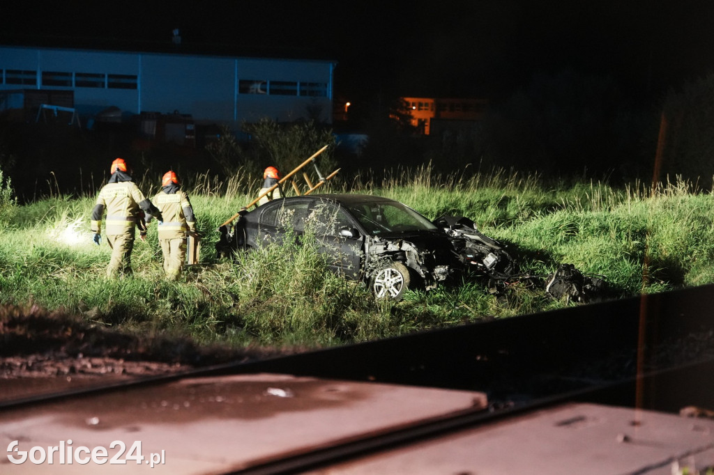 Wypadek na przejeździe kolejowym w Zagórzanach (23.08.)