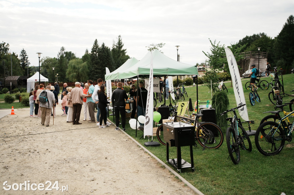 Wapienne: Zlot Rowerowy i Mistrzostwa w Dojeniu Krowy