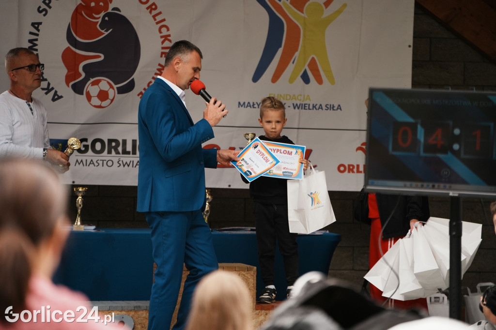 Wapienne: Zlot Rowerowy i Mistrzostwa w Dojeniu Krowy