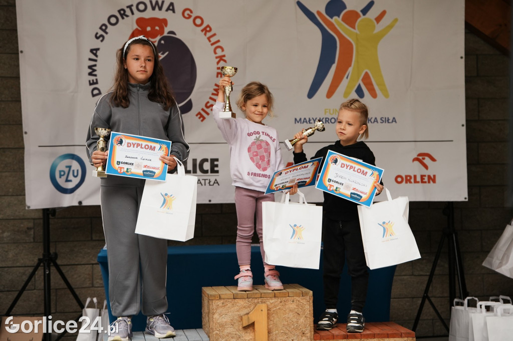 Wapienne: Zlot Rowerowy i Mistrzostwa w Dojeniu Krowy