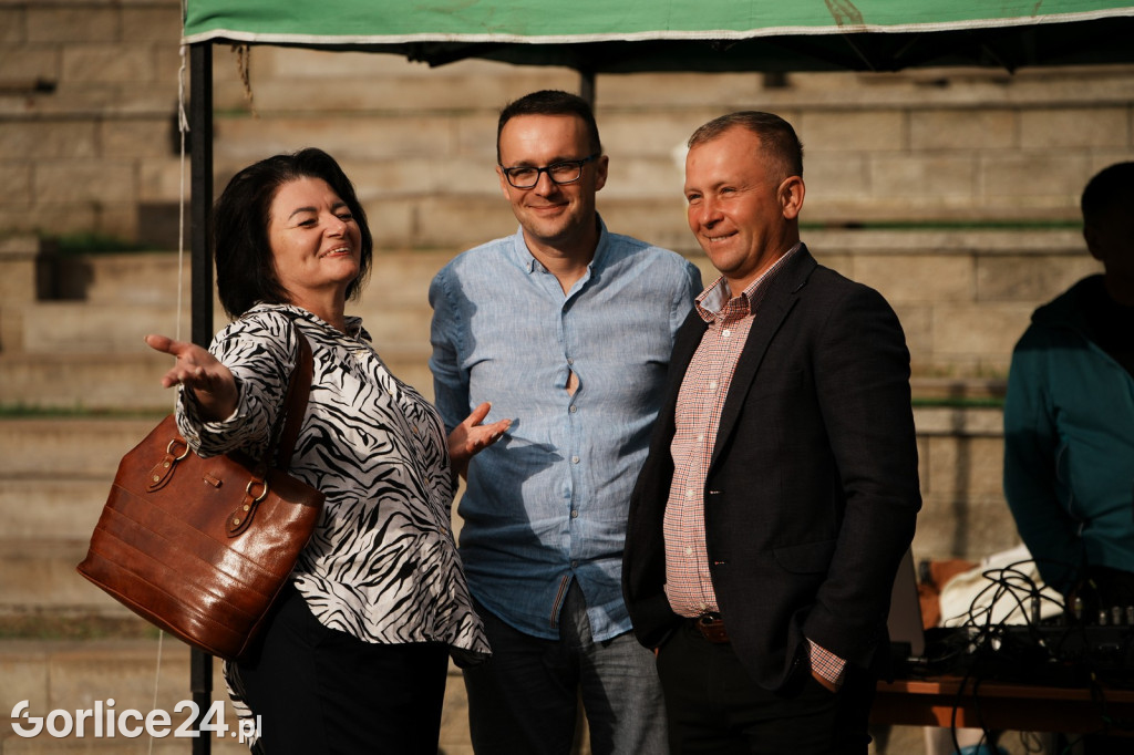 Wapienne: Zlot Rowerowy i Mistrzostwa w Dojeniu Krowy