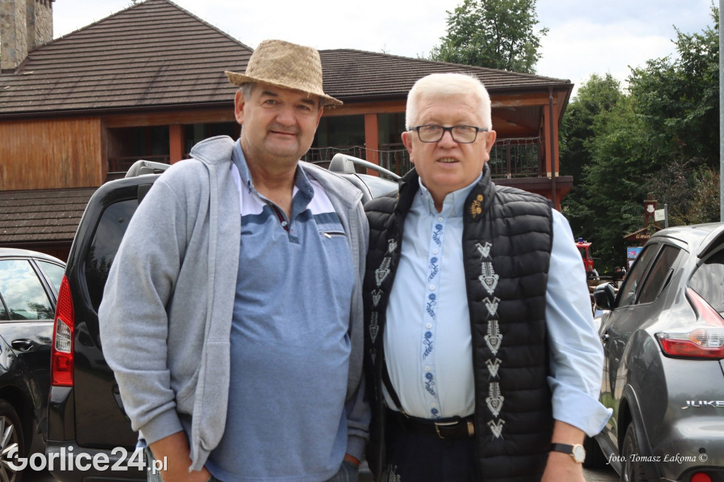 Wapienne: Zlot Rowerowy i Mistrzostwa w Dojeniu Krowy