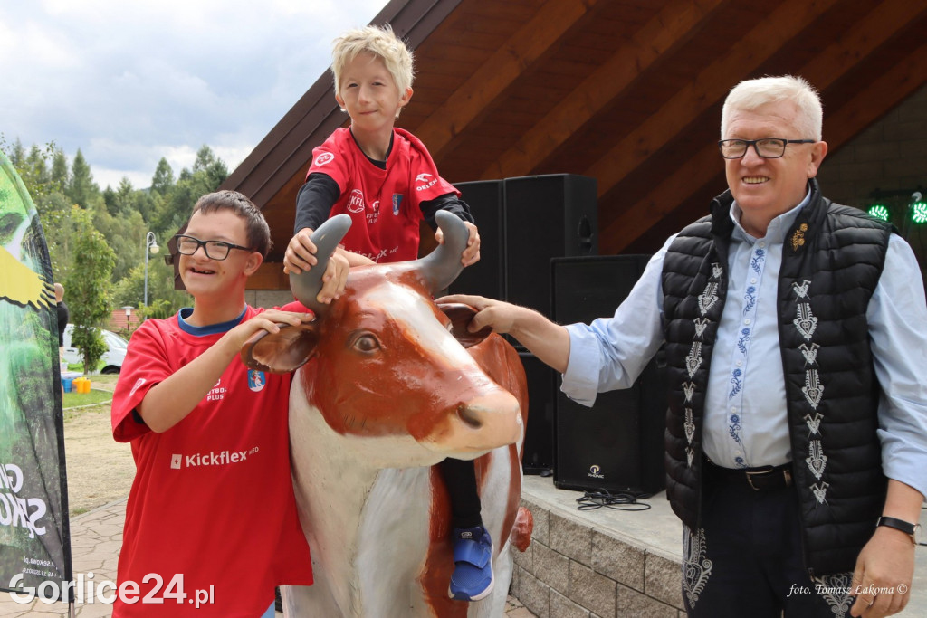 Wapienne: Zlot Rowerowy i Mistrzostwa w Dojeniu Krowy
