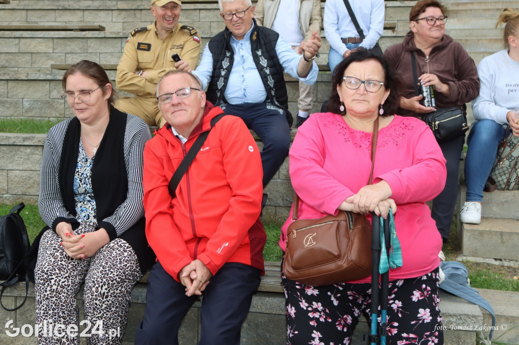 Wapienne: Zlot Rowerowy i Mistrzostwa w Dojeniu Krowy